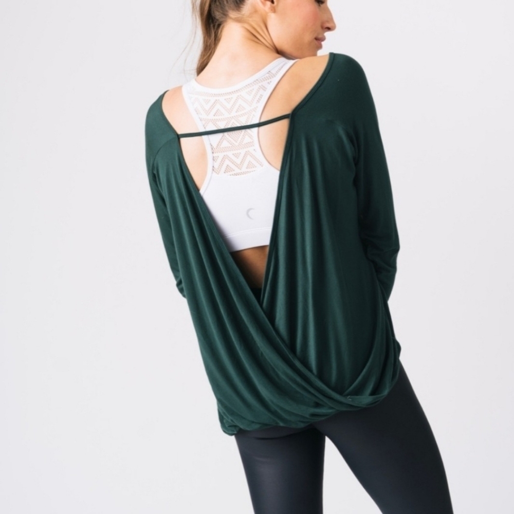 ZYIA Green Namaste Long Sleeve T-shirt
